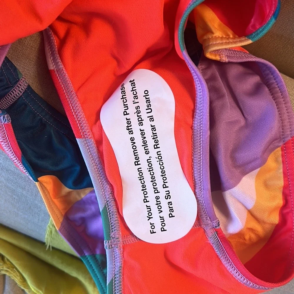 NWT Speedo Eco Endurance Cheeky T-Strap One Piece Swimsuit in Geo Colorblock - S